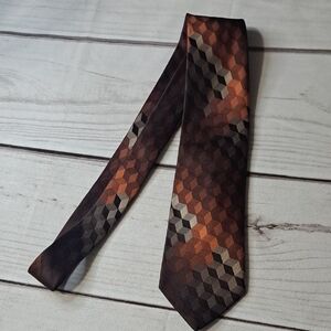 Axcess 100% Silk Patterned Tie in Brown and Orange